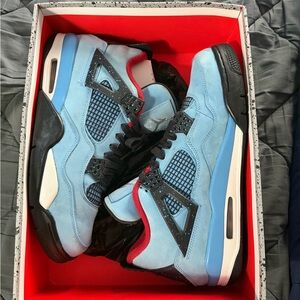 Jordan 4 Travis Scott